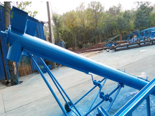 大倾角螺旋输送机